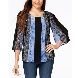 ❗️Moving SALE FINAL❗️ Gorgeous Mixed Print Top NWT